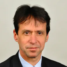Dr. Artur Decurtins, Faculty at Helvetic Business School